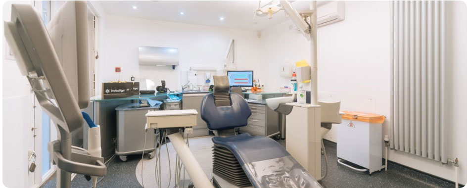 ابزار و وسایل دندانپزشکی